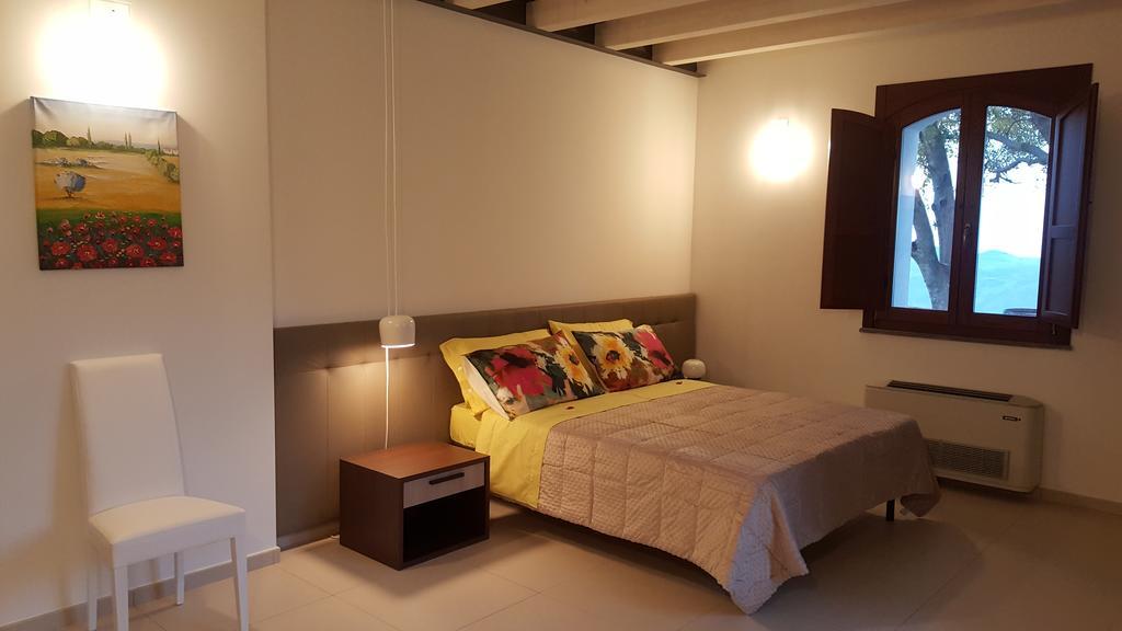 كاستلبونو B&B I Frassini المظهر الخارجي الصورة